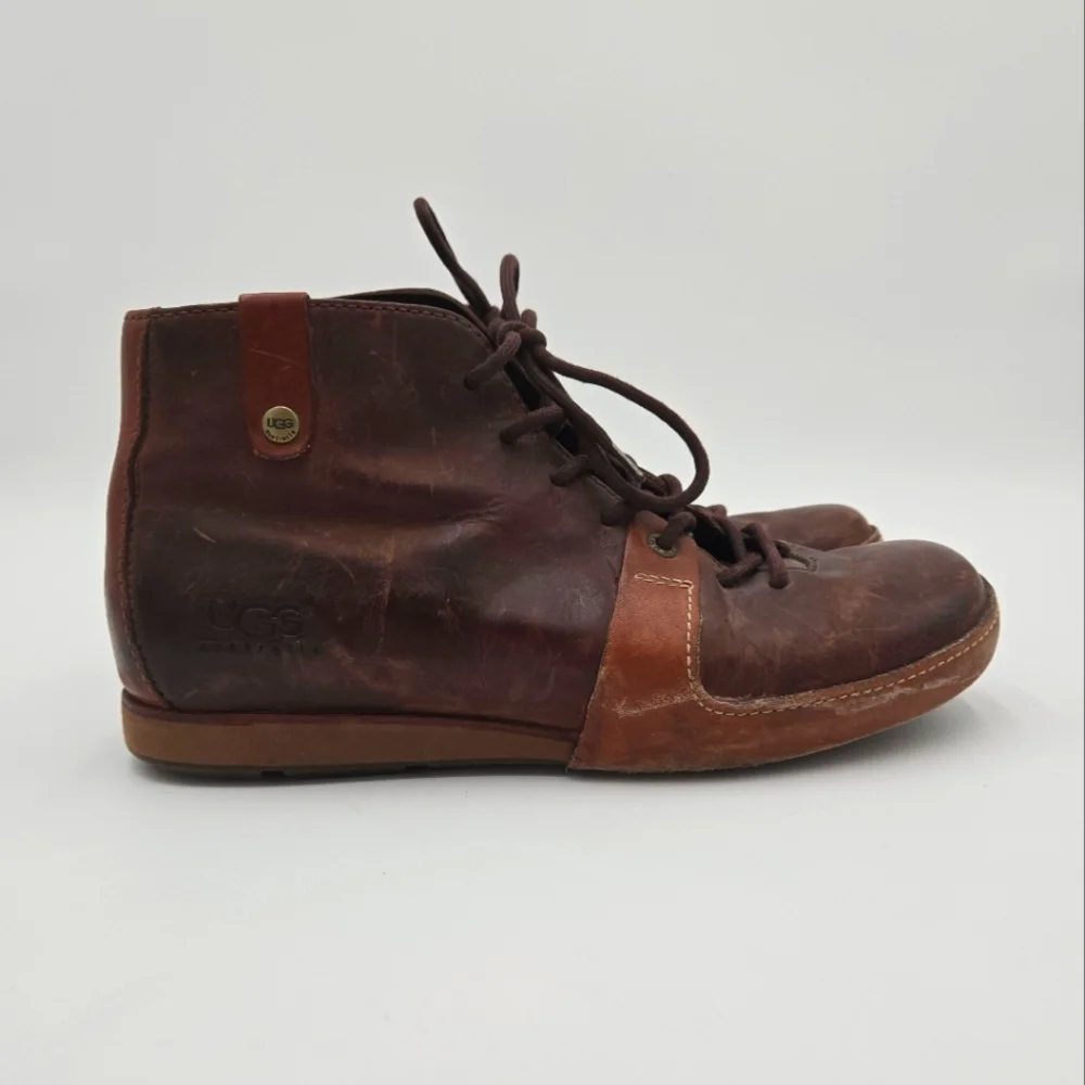 UGG Australia Men's Brown Leather Chukka Boots Size 8